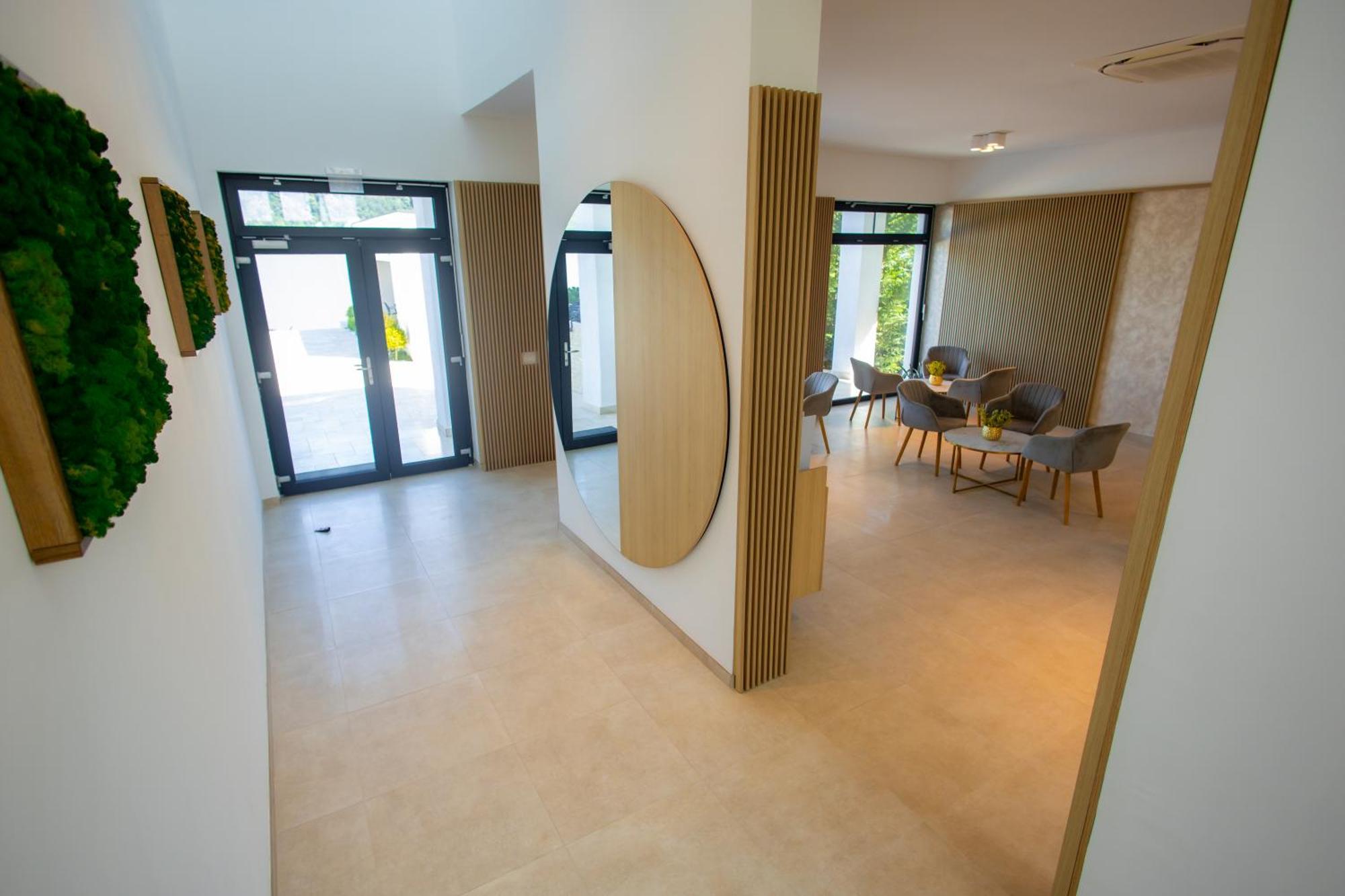 מלון Ieşelniţa Yrys House - Adults Only מראה חיצוני תמונה
